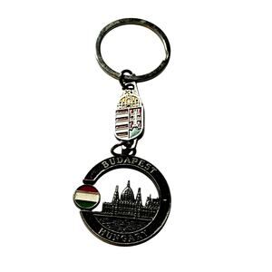 Budapest Hungary Souvenir Keychain Parliament Building Hungarian Flag Metal